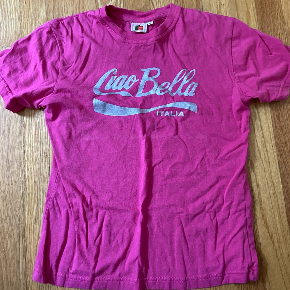 Pink graphic tee